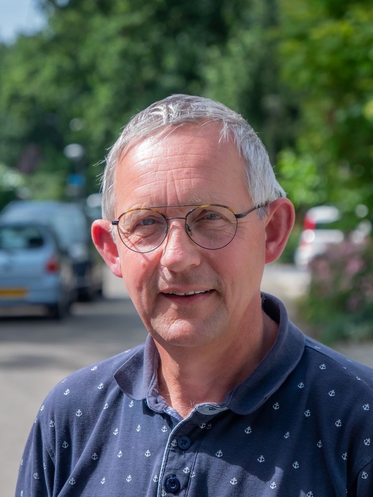 dr. Teun van der Leer