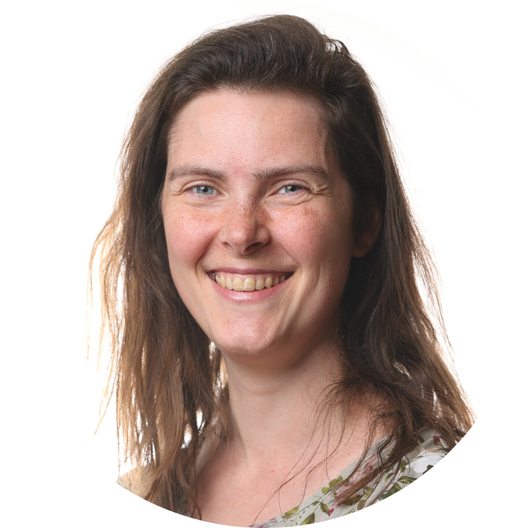 Hester Roos, BA
